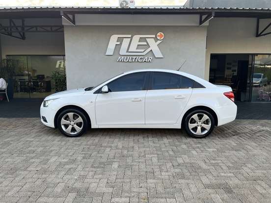 CHEVROLET-CRUZE-1.8 LT 16V FLEX 4P AUTOMÁTICO CHEVROLET-CRUZE-2012