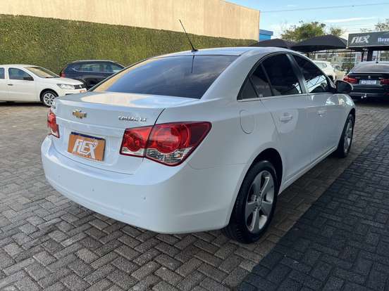 CHEVROLET-CRUZE-2012