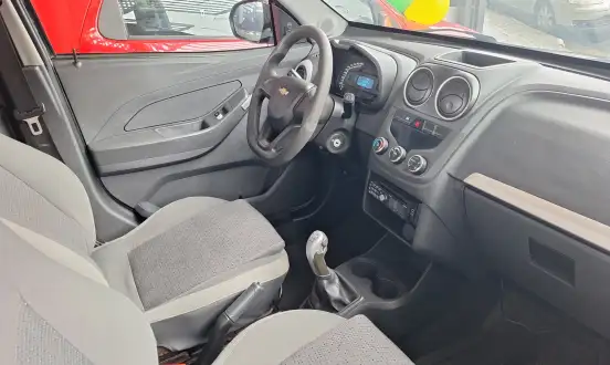CHEVROLET-MONTANA-2019