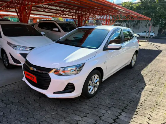 CHEVROLET ONIX 1.0 FLEX LT MANUAL CHEVROLET ONIX 1.0 FLEX LT MANUAL
