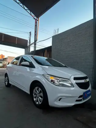 CHEVROLET ONIX 1.0 MPFI JOY 8V FLEX 4P MANUAL