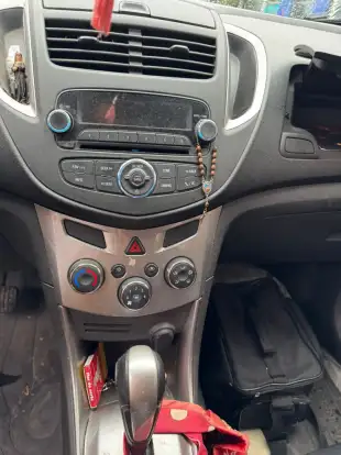 CHEVROLET-TRACKER-2016