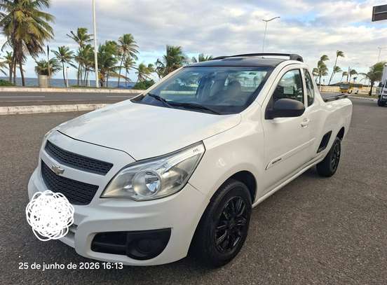 CHEVROLET-MONTANA-2012