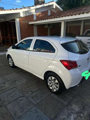 CHEVROLET-ONIX-2016