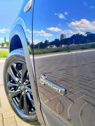 CHEVROLET-TRACKER-2023