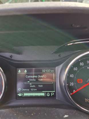 CHEVROLET-TRACKER-2023