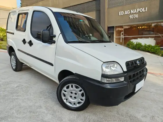 FIAT DOBLÒ 1.8 MPI CARGO 8V FLEX 4P MANUAL FIAT DOBLÒ 1.8 MPI CARGO 8V FLEX 4P MANUAL