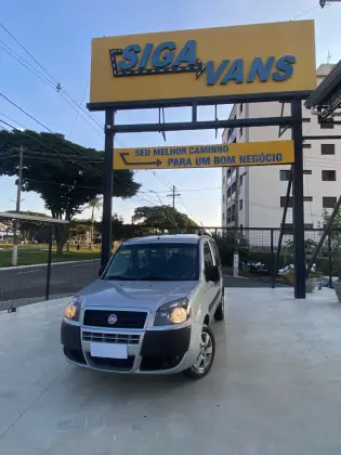 FIAT DOBLÒ 1.8 MPI ESSENCE 7L 16V FLEX 4P MANUAL FIAT DOBLÒ 1.8 MPI ESSENCE 7L 16V FLEX 4P MANUAL