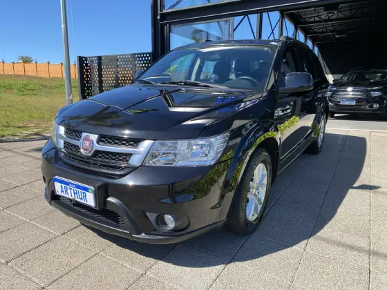 FIAT FREEMONT 2.4 PRECISION 16V GASOLINA 4P AUTOMÁTICO