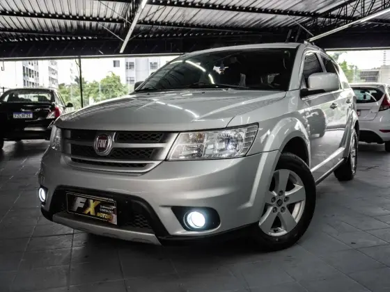FIAT FREEMONT 2.4 PRECISION 16V GASOLINA 4P AUTOMÁTICO FIAT FREEMONT 2.4 PRECISION 16V GASOLINA 4P AUTOMÁTICO
