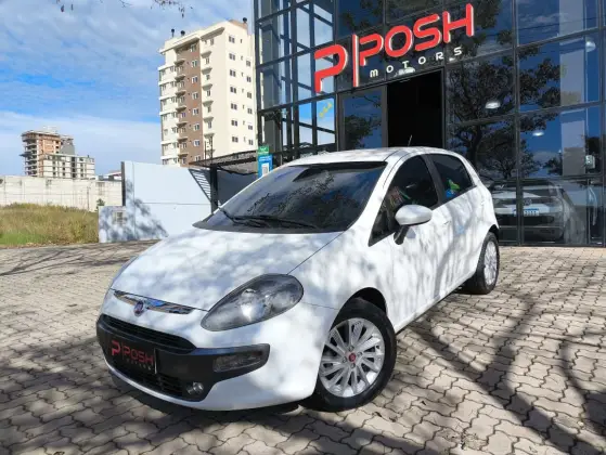 FIAT PUNTO 1.6 ESSENCE 16V FLEX 4P AUTOMATIZADO