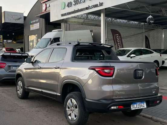 FIAT-TORO-1.8 16V EVO FLEX FREEDOM AT6 FIAT-TORO-2021