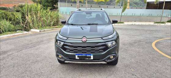 FIAT TORO 2.0 16V TURBO DIESEL VOLCANO 4WD AT9
