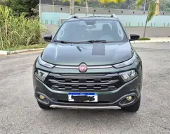 FIAT TORO 2.0 16V TURBO DIESEL VOLCANO 4WD AT9 FIAT TORO 2.0 16V TURBO DIESEL VOLCANO 4WD AT9