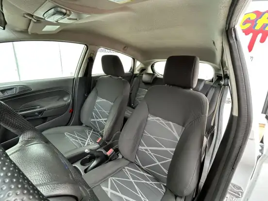 FORD-FIESTA-2014