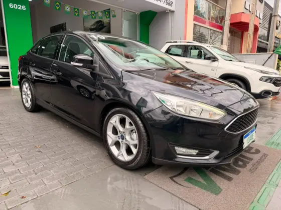 FORD FOCUS 2.0 SE 16V FLEX 4P POWERSHIFT FORD FOCUS 2.0 SE 16V FLEX 4P POWERSHIFT