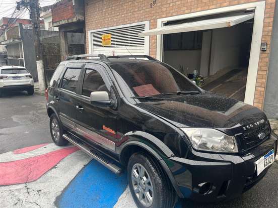 FORD-ECOSPORT-2011