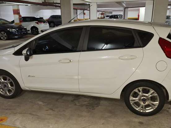 FORD-FIESTA-1.6 SE HATCH 16V FLEX 4P MANUAL FORD-FIESTA-2014