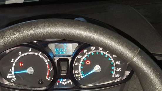 FORD-FIESTA-2014