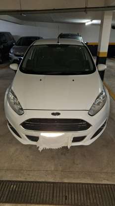 FORD-FIESTA-2014