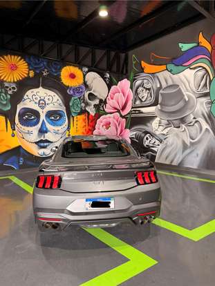 FORD-MUSTANG-2024