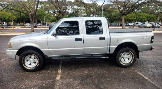FORD RANGER 3.0 XL 4X4 CD TURBO ELECTRONIC DIESEL 4P MANUAL