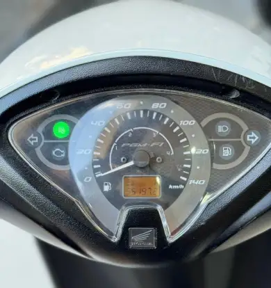 HONDA-BIZ 125 EX-2015