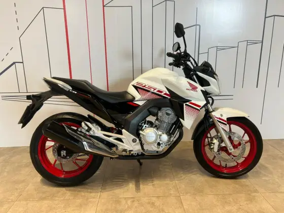 HONDA CB TWISTER HONDA CB TWISTER