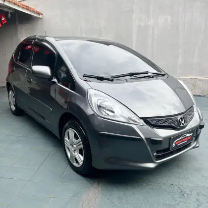 HONDA FIT 1.4 DX 16V FLEX 4P MANUAL HONDA FIT 1.4 DX 16V FLEX 4P MANUAL