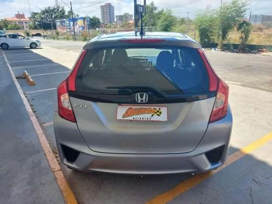 HONDA-FIT-2016