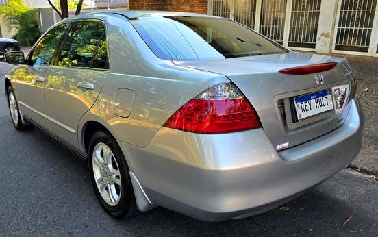 HONDA-ACCORD-2007