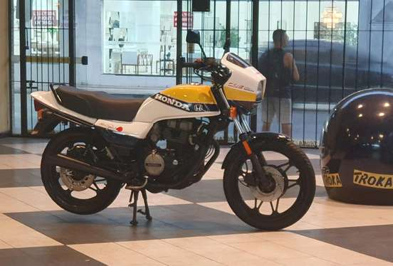 HONDA-CB 450 E HONDA-CB 450 E-1984