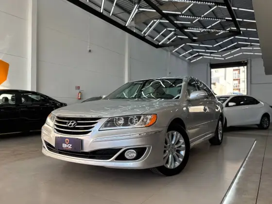 HYUNDAI AZERA 3.3 MPFI GLS SEDAN V6 24V GASOLINA 4P AUTOMÁTICO HYUNDAI AZERA 3.3 MPFI GLS SEDAN V6 24V GASOLINA 4P AUTOMÁTICO