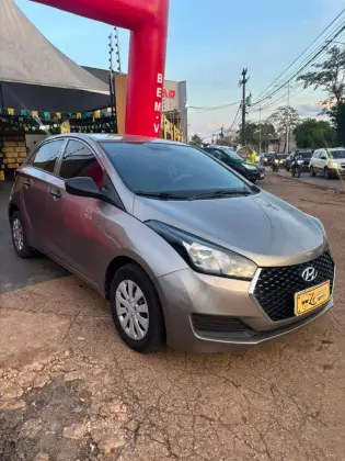 HYUNDAI HB20 1.0 COMFORT 12V FLEX 4P MANUAL