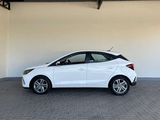 HYUNDAI-HB20-2024