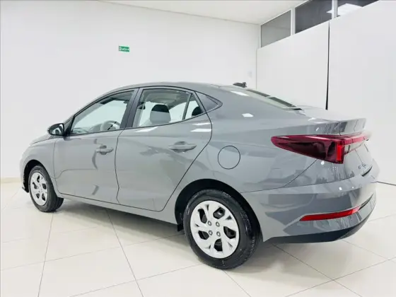 HYUNDAI HB20S 1.0 12V FLEX COMFORT MANUAL