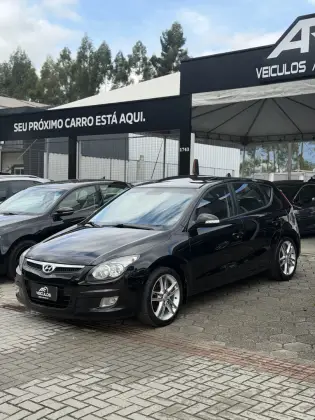 HYUNDAI I30 2.0 MPFI GLS 16V GASOLINA 4P AUTOMÁTICO HYUNDAI I30 2.0 MPFI GLS 16V GASOLINA 4P AUTOMÁTICO