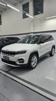 JEEP COMMANDER 1.3 T270 TURBO FLEX LONGITUDE AT6