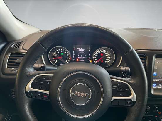 JEEP-COMPASS-2.0 16V FLEX LONGITUDE AUTOMÁTICO JEEP-COMPASS-2017