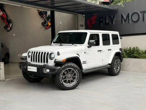 JEEP WRANGLER 2.0 TURBO GASOLINA UNLIMITED OVERLAND 4P 4X4 AT8