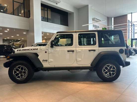 JEEP-WRANGLER-2025