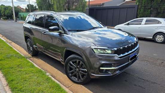 JEEP-COMMANDER-2025