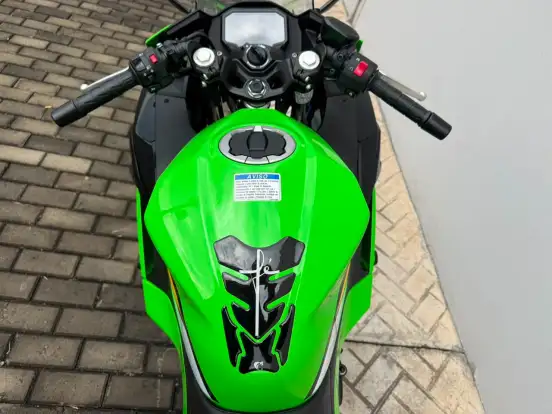 KAWASAKI-NINJA 500 SE KAWASAKI-NINJA 500 SE-2025