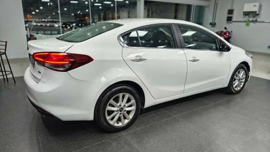 KIA-CERATO-2017