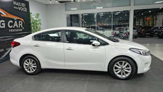 KIA-CERATO-2017