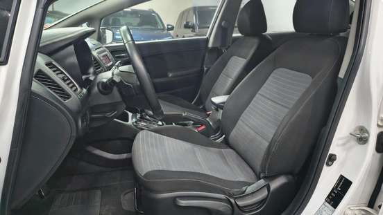 KIA-CERATO-2017