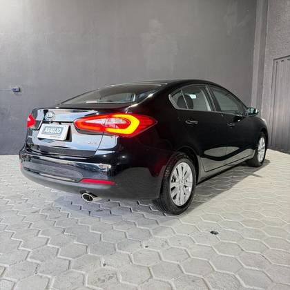 /en/city-para/cate-car-used-car/kia-cerato-2015-1-6-sx-16v-flex-4p-automatic-49569772608817152/-4