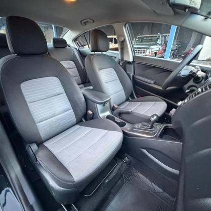 /en/city-para/cate-car-used-car/kia-cerato-2015-1-6-sx-16v-flex-4p-automatic-49569772608817152/-10