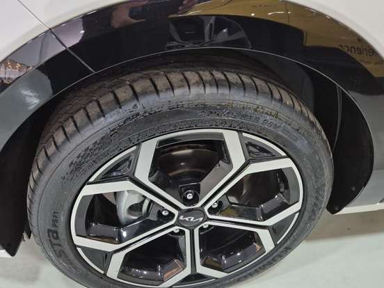 KIA-NIRO-1.6 GDI HEV SX PRESTIGE DCT KIA-NIRO-2023