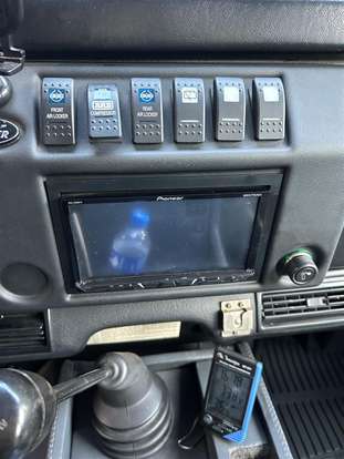LAND ROVER-DEFENDER-2001
